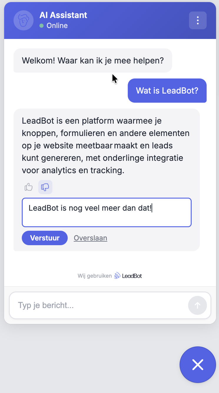 AI-chat in de widget met een geselecteerde duim omlaag en een veld voor extra toelichting