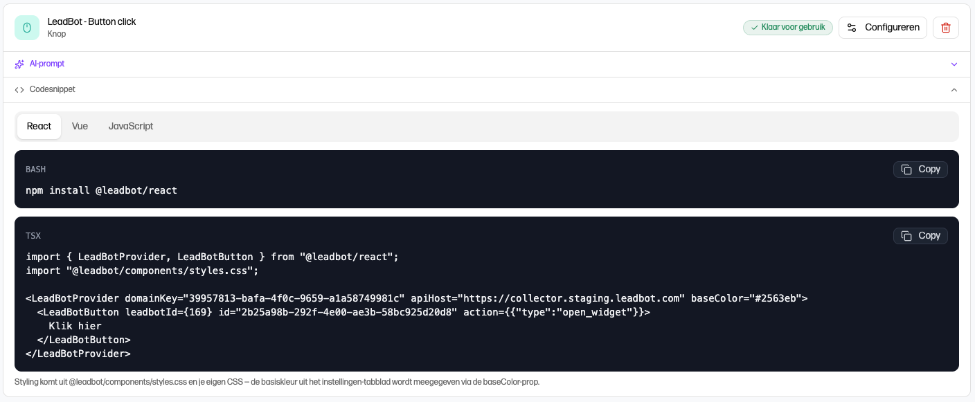 De kaart van een component met het codesnippet opengeklapt en tabbladen voor React, Vue en JavaScript